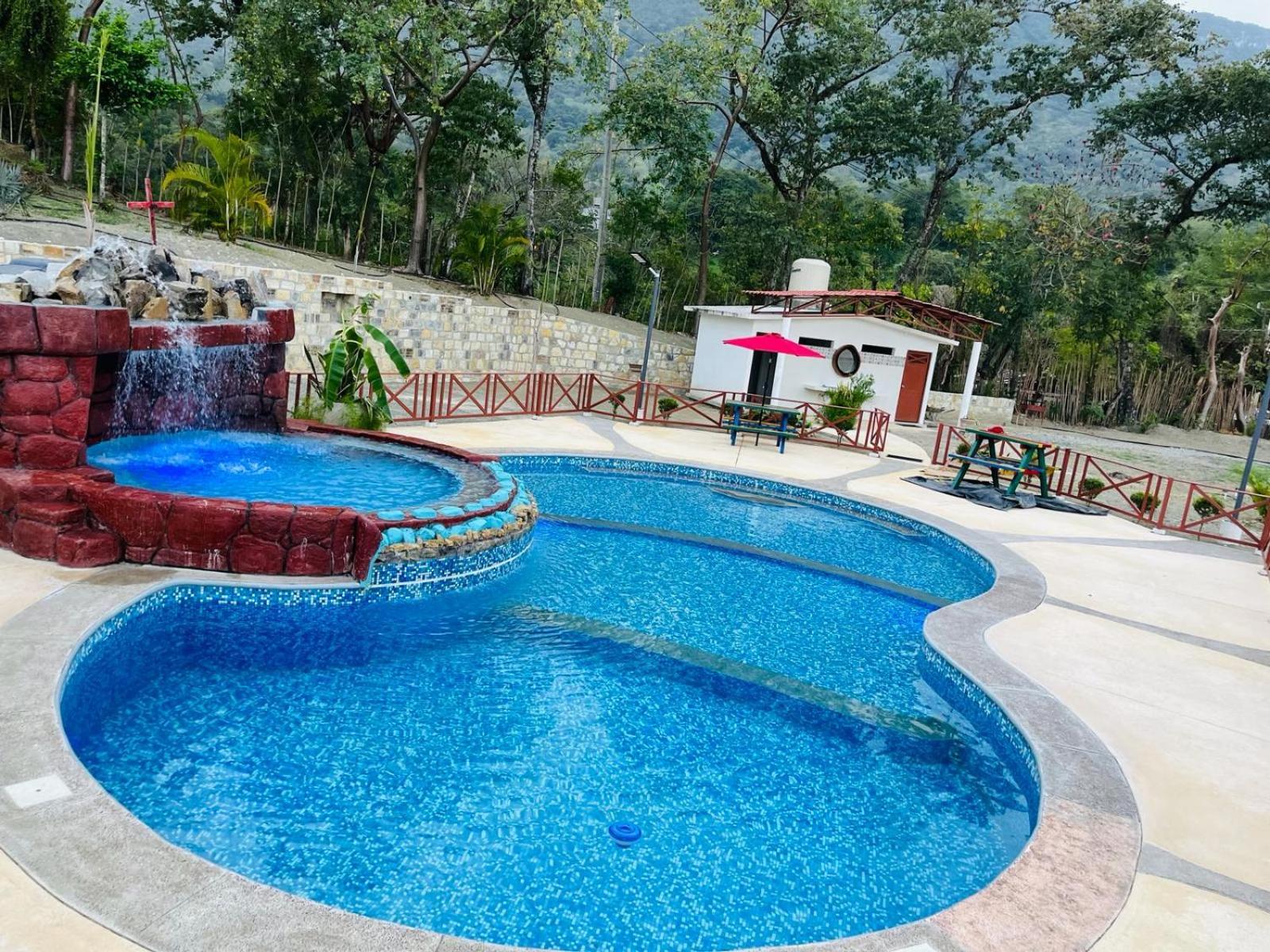 Hotel Hacienda Huasteca Aquismon ภายนอก รูปภาพ